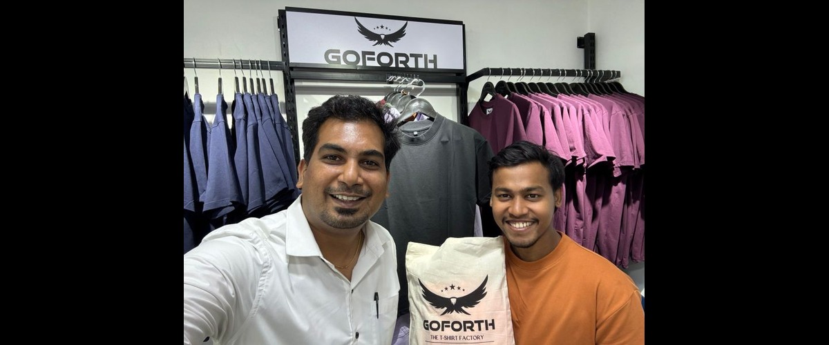 Artist showing a Pantone guide